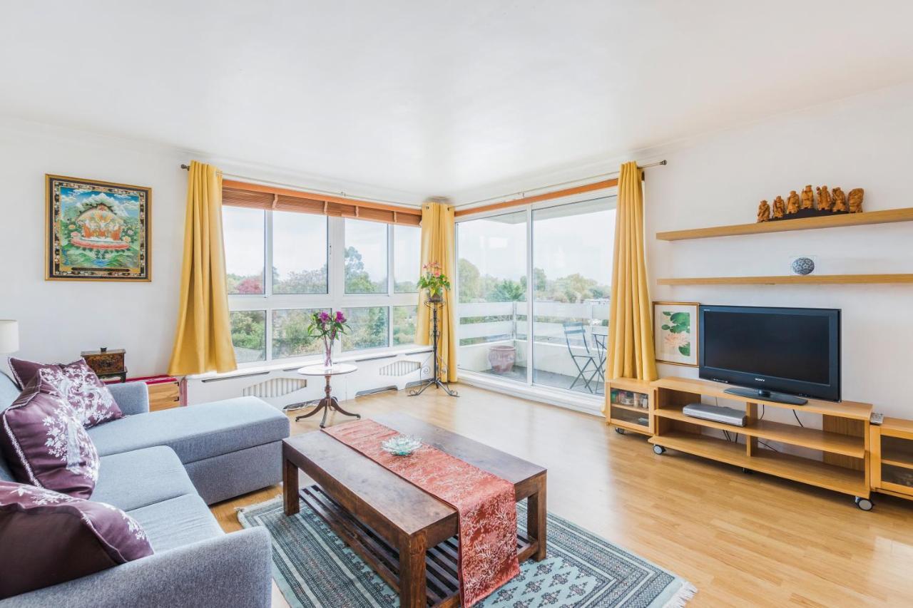 Bright 1Bed Putney Apt With Leafy Views Apartment London Exterior photo